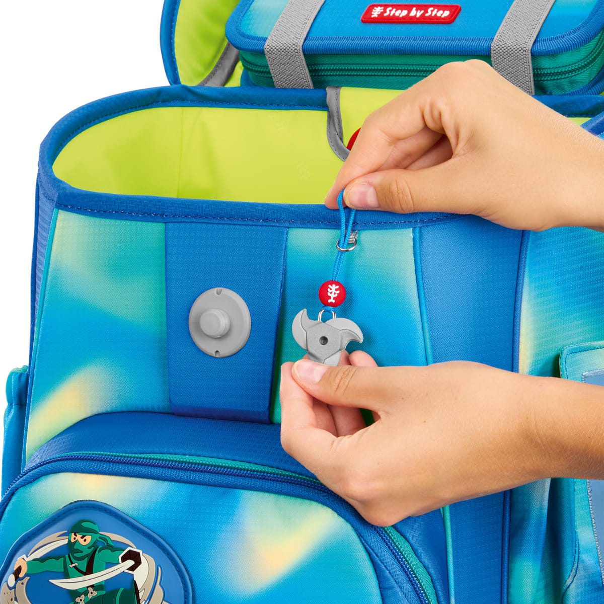 00222615awd3 Step by Step Cloud Flash Ninja Zazu